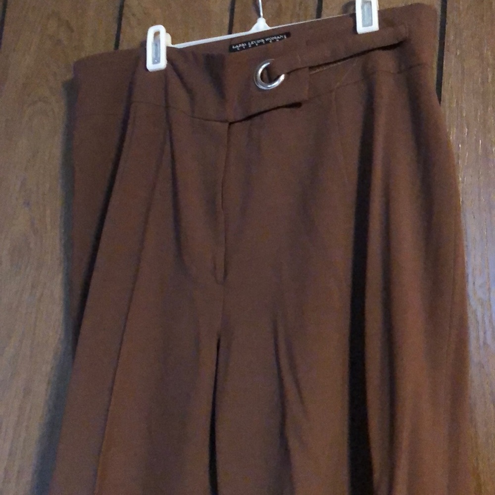 Adorable pants